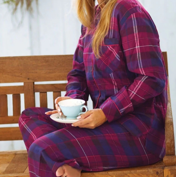 Pajamagram world's softest flannel size  XS - Picture 3 of 4